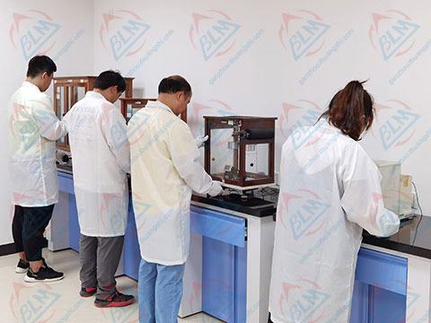 ���WӋ��У�ʌ����